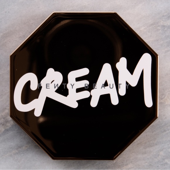 Fenty Beauty Hunnie Glaze Cheeks Out - Picture 5 of 8